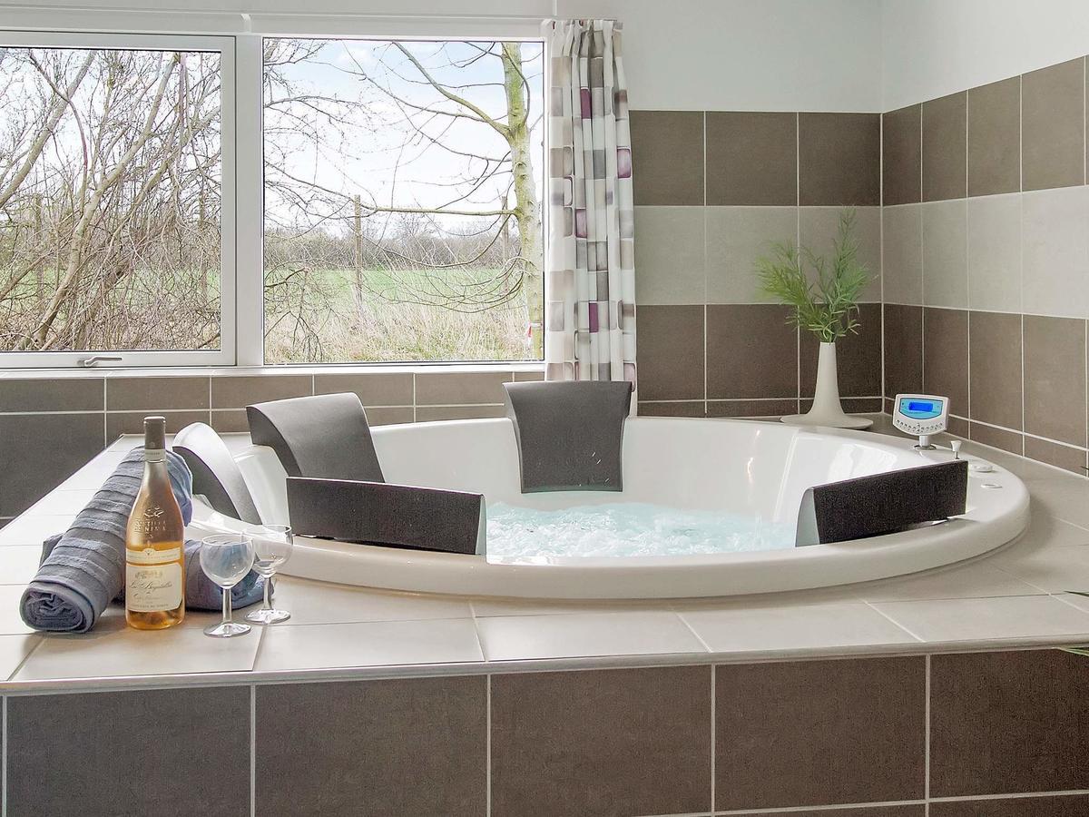 18 Person Holiday Home In Hasselberg Kappeln Bagian luar foto